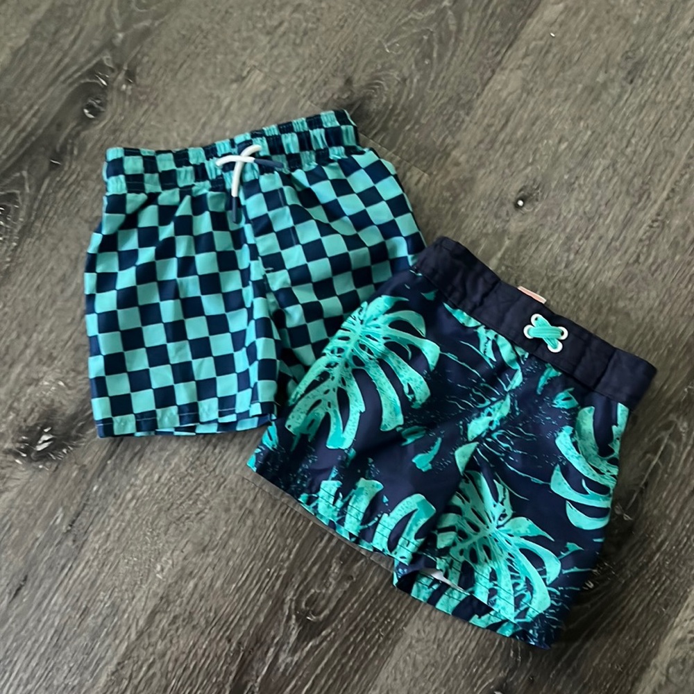 18 month boy swimsuit bundle.